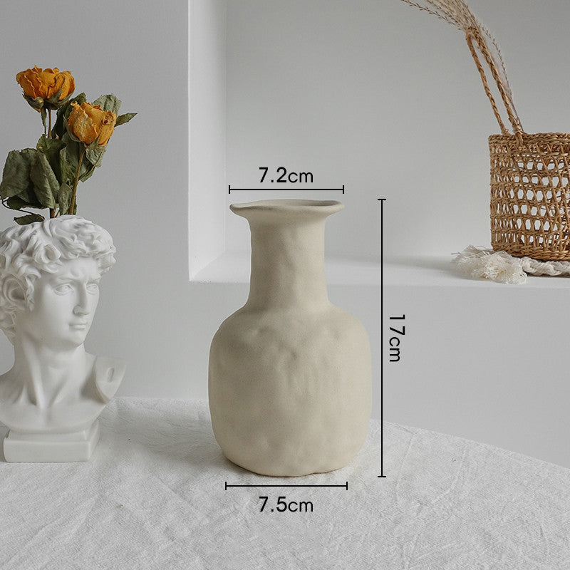 Vase en céramique design minimaliste