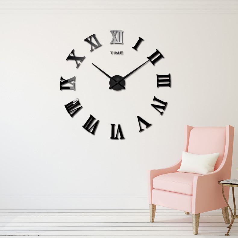 Horloge Murale Design Moderne avec Chiffres Romains