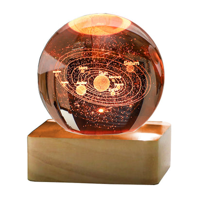 Veilleuse 3D avec boule de cristal sculptée, base carrée élégante